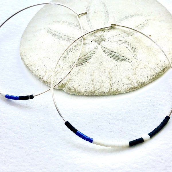 Black White Blue Hoop Earrings, Colorblock seed beads hoops, glass beaded hoop earrings, minimal statement hoop earrings