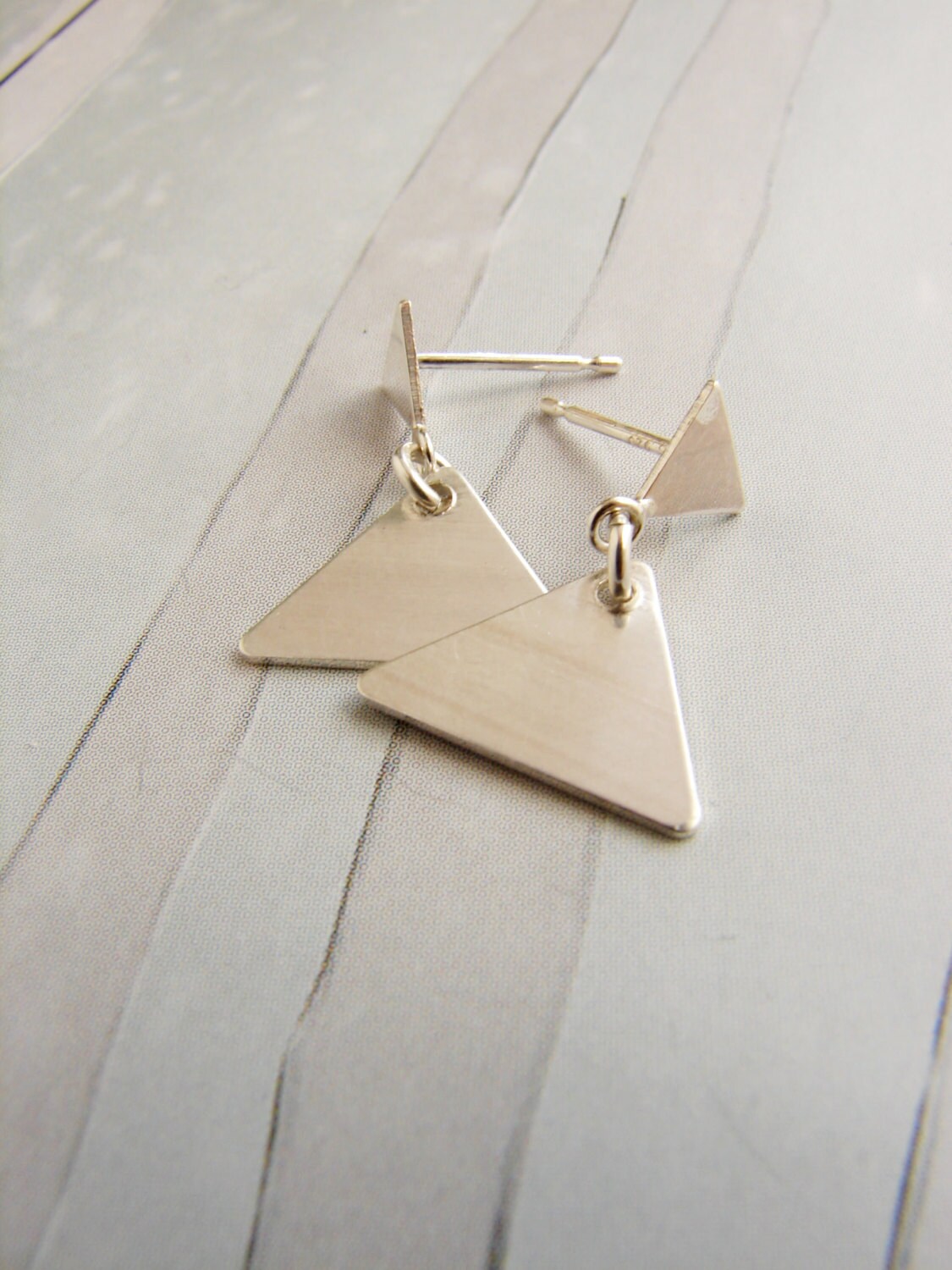 Brand Avenue 925 Silver Triangle Stud Earrings main image 1