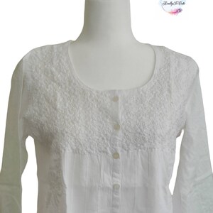 Women’s Cotton Chikankari Short Kurti Top – Embroidered Summer Tunic, Lightweight Casual Ethnic Wear main image 0