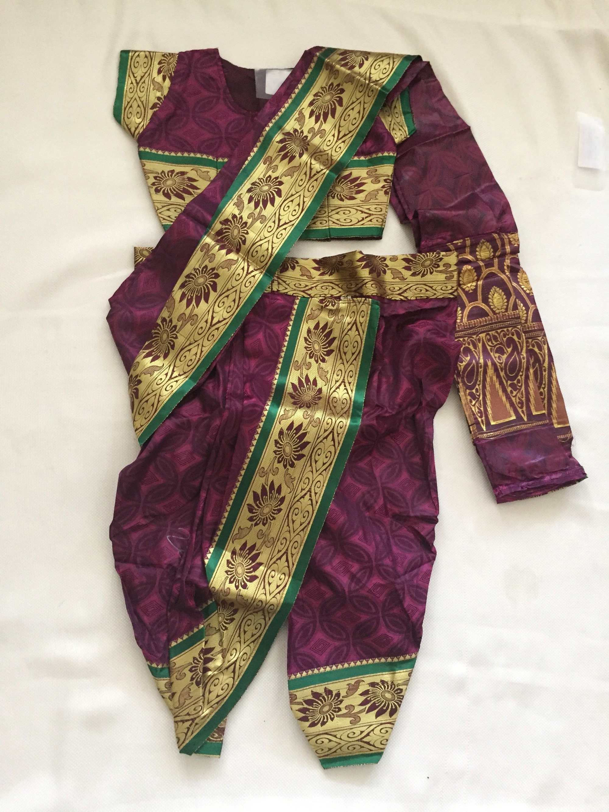 fancy nauvari saree
