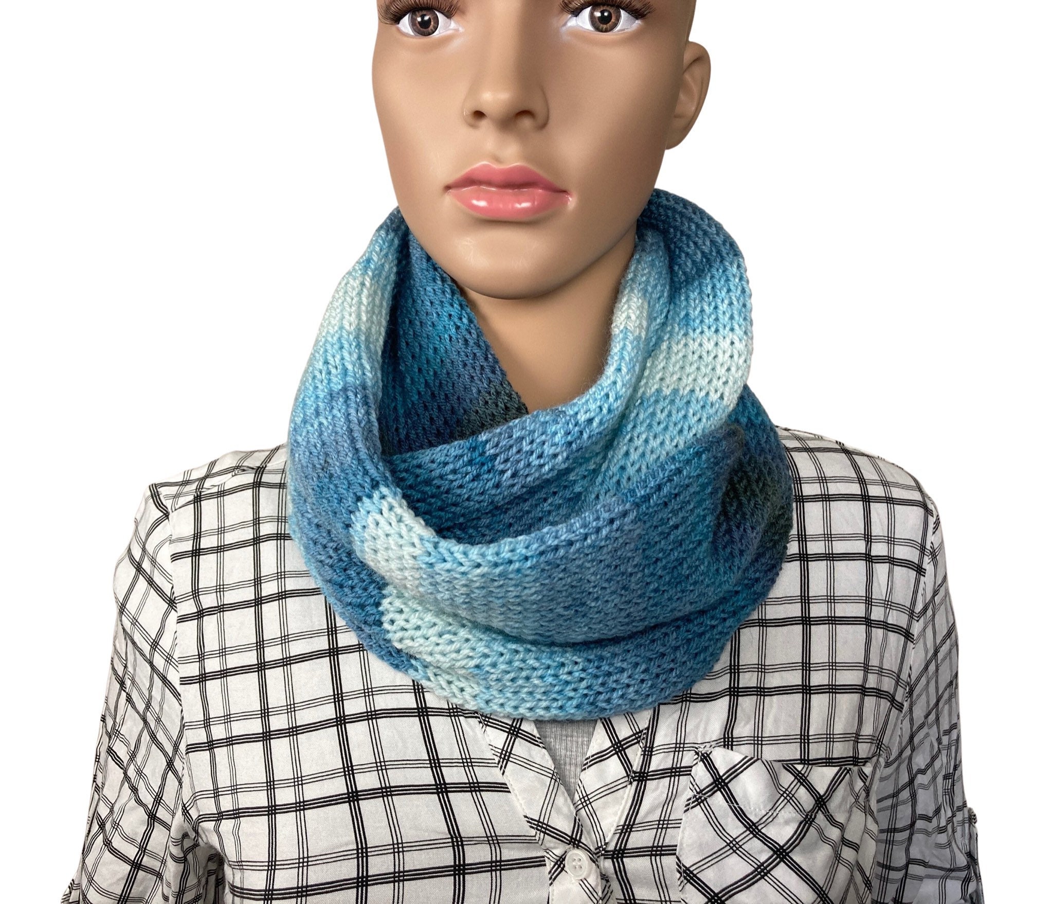 Knitted Snood Neck Warmer Women's Infinity Scarf Circle Scarf Loop Scarf  Wool Scarf Knit Accessories Girls Winter Scarf Handmade in UK -  India