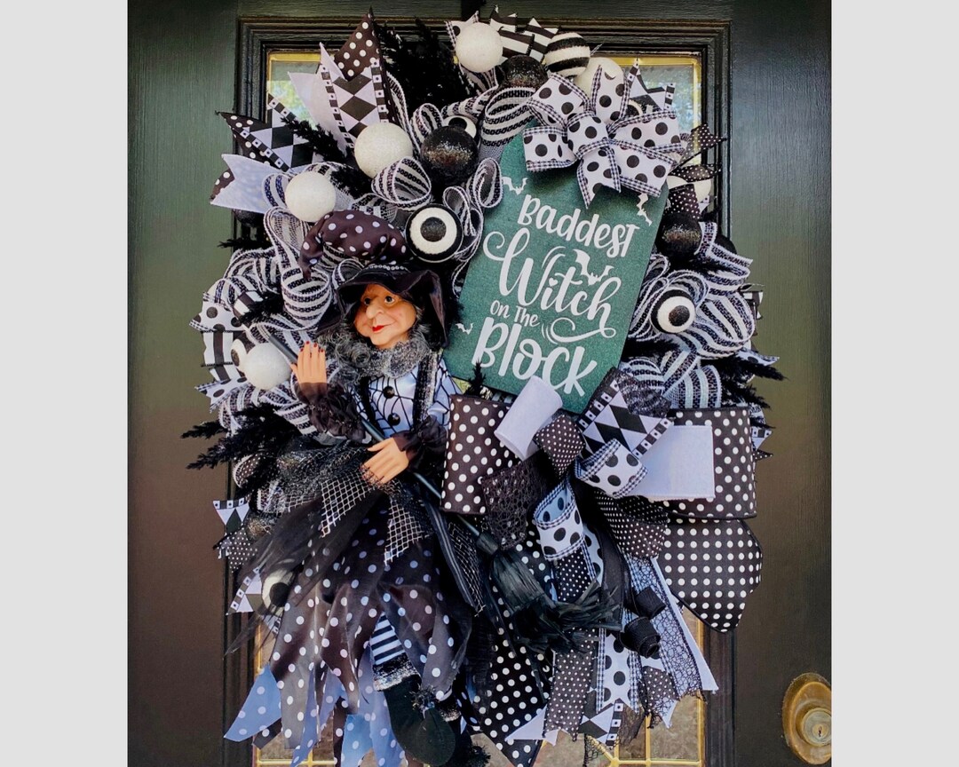 Black and White Whimsical Witch Wreath for Front Door, Whimsical ...