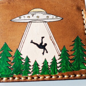 UFO abduction wallet Men's Leather wallet Personalized Wallet Bifold wallet Unique gift for him Bachelor gift Custom Handmade image 8