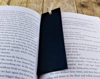 Custom Leather Bookmark - Book Lover Gift - Travelers Notebook Accessory - Genuine Leather Gift - Book Accessories - Book Marker