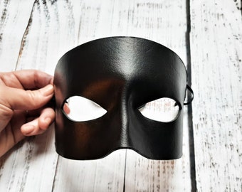 Dread Pirate Mask - Handmade Leather Mask - Pirate Costume Accessory - Custom Leather - Wet Formed Mask - Halloween Party - Cosplay Costume