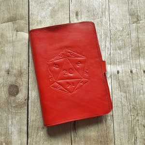 Custom Dungeon Master Journal - D20 Dice - Leather Journal - A5 Refillable Journal - GM Notebook - Storyteller Planner - Dungeons & Dragons
