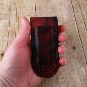 Gaine de couteau en cuir personnalisée Pochette de ceinture de couteau Cadeau de fête des pères Équipement Bushcraft Couleur personnalisée Outillé à la main Cousu à la main Offrez-lui image 3