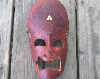 Tiki leather mask - Hawaiian mask - islander - steampunk mask - nature mask - mardi gras mask - Halloween mask - pagan mask - unisex mask