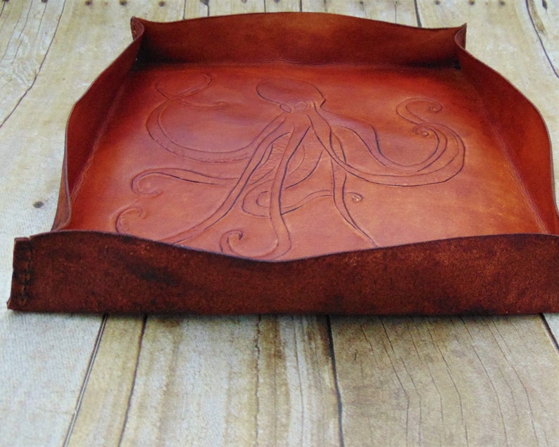 C4Labs Dapper Octopus Dice Tray - Wood & Leather Gaming Accessory For DND, RPG, Tabletop Games - View #12