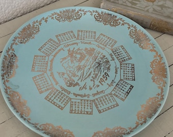 Vintage 1959 Calendar Plate | Aqua Blue & Gold Wall Decor | Retro Mid-Century Collectible | Windmill Farm Scene | Birthday Gift | Wall Decor