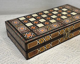 Vintage Syrian Mosaic Chess Set | Inlaid Wood Marquetry Box | Mother of Pearl Inlay | Game Decor