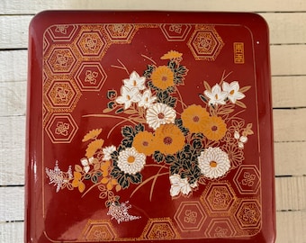 Vintage Japanese Lacquerware Box | Black and Red Decorative Box | Hand-Painted Floral Design | Asian Style Trinket Box | Mid-Century Modern