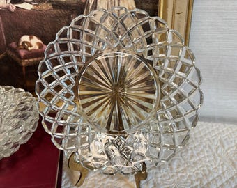 Set of 4 Vintage Clear Glass Salad Plates | Diamond Point Pattern | Sunburst Center | MCM Glassware