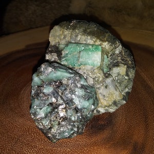 Emerald  Incense... Wealth, Luck, Growth, Money Think Green!