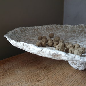 Espuela - Japandi, Scandi, Rustic, Cottage Style Pedestal Plate, Eco Home Decor. Countertop Tray, Modern Centerpiece, Earthy Gift, Irregular