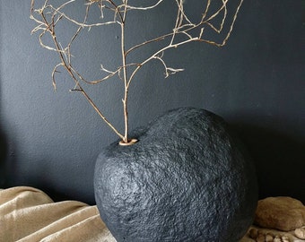 Aruncus Sculptural Paper Mâché Vase – Wabi Sabi Minimalist Home Object