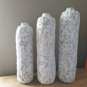 Lot de 3 vases, papier mâché, vase texturé, plan de travail naturel minimaliste Japandi, plantes séchées, plantes séchées, blanc brut, grand vase image 4