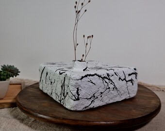 Obtusa Rustic EcoMache Vase – Handmade Scandi Decor, Sustainable Gift