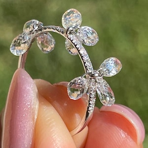 18k White gold briolette Diamond Ring, Diamond Ring, chain Diamond ring, Unisex diamond ring, white diamond ring, briolette diamond jewelry