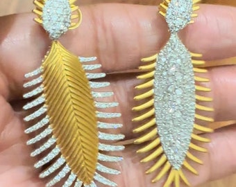 Reversible 18k Yellow Gold 8 carats long Diamond earrings, Two Sided long Diamond  Earrings, 18k yellow Gold diamond drop earrings