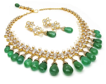 18k Yellow Gold Emerald Diamond Necklace, Gold Emerald Diamond Necklace, fine emerald jewelry, Emerald Jadau Necklace, Moughal Necklace set