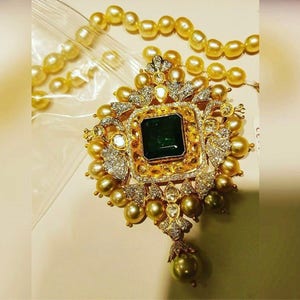 Exclusive EMERALD DIAMOND 18K GOLD Pendant Necklace With South Sea Pearl, 45 carat Emerald, Collectors Jewelry, Fine Estate Emerald Jewelry