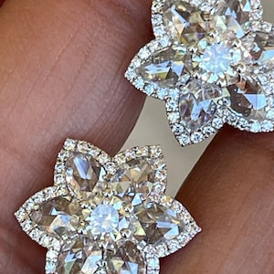 18K ホワイトゴールド 2.89 カラット ダイヤモンド フラワー スタッド、ダイヤモンド フラワー イヤリング、フラワー ジュエリー、ナチュラル イヤリング、14K ホワイトゴールド、彼女へのギフト