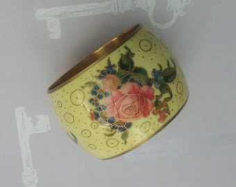 Vintage Wide Brass Bangle with Rose Flower Patten Inlay under Enamel Lucite