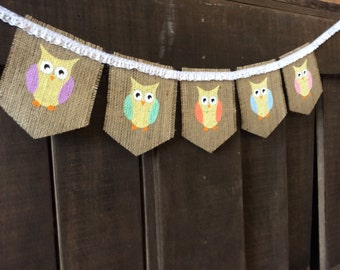 OWLS  and LACE Burlap Banner, Bunting, Garland, Pennant, Photo Prop, Nursery Decor, Kid Decor, Baby Shower, Home Decor