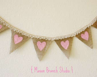 HEARTS and LACE Burlap Banner, Bunting, Garland, Pennant, Photo Prop, Wedding Decor, Nursery Decor, Home Decor, Valentine's Day