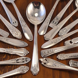 Mardi Gras GUMBO Soup Spoons Silverplate Round Bowl Soups Flatware Sets Vintage Silverware Assorted #2