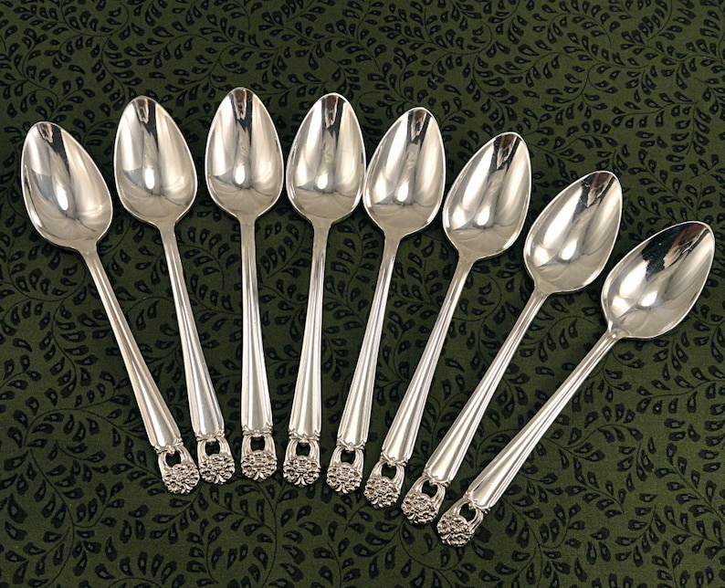 1847 Rogers Bros DAFFODIL Silverplate Teaspoons Set of 4 Spoons Lot Floral