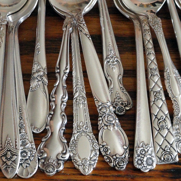 Mismatched 6 Spoons Silverplate Teaspoons Flatware Sets Vintage and Antique Farmhouse Silverware Assorted Silver Plate Tea Spoon Sets of 6