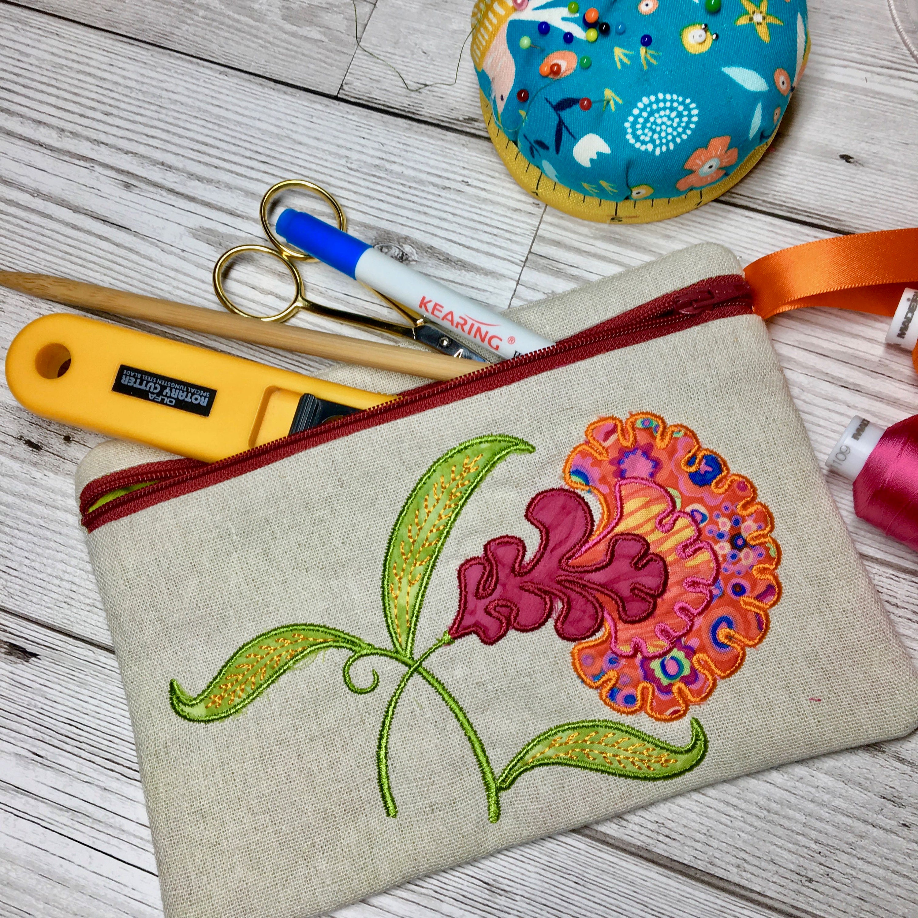 ITH Lined Zipper Bag Digital Machine Applique Design in the