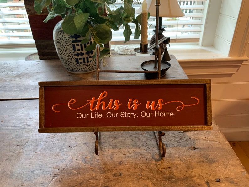 Family Sign, This is Us Sign, Tabletop Decor for Family Room, Gift Idea ...