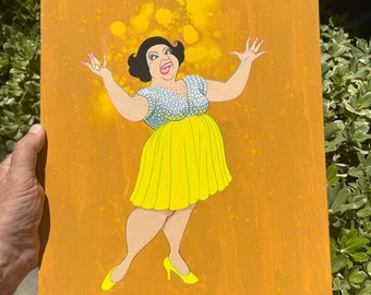 Puede incluir: Una pintura de una mujer con un vestido amarillo y una blusa brillante, sobre un fondo naranja brillante con salpicaduras de pintura blanca.