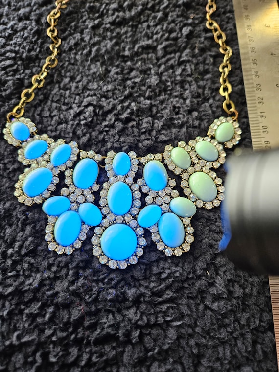 Vintage Glowey Necklace - UV Reactive