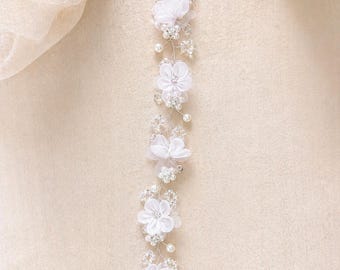 Delicada diadema floral para novia con perlas y cristales, accesorio para el cabello de novia, tocado blanco para novia, envoltura de cristal para el cabello, regalo para el cabello de boda