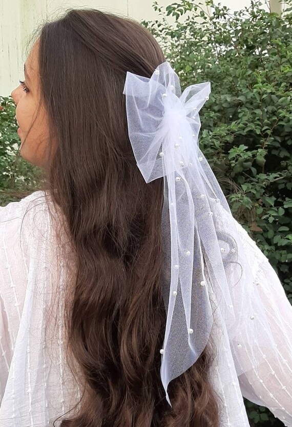 Romantic White Lace Hair Accessory with Tulle French vintage lace bow veil: be the romantic princess of  main image 4
