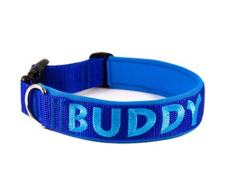 Hundehalsband bestickt mit Name und Telefonnummer, blaues Halsband mit  Neoprenpolster, trkis mit dunkelblau kombiniert - Etsy.de