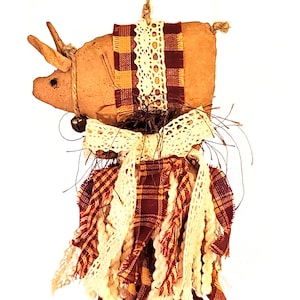 Ornement de pampille de cochon shabby chic fait main à collectionner : décoration d'art folklorique ferme OOAK