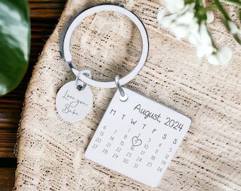 Personalised Calendar Keychain - Date Keychain - Special Date Keychain - Date We Met Keychain - Valentines Day Gift For Him For Boyfriend