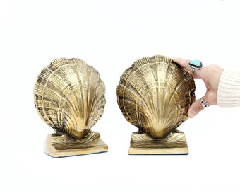 Large Vintage Brass Seashell Bookends, Scalloped Shell Bookends, Brass Clamshell, Home Decor, Nautical Beach Seaside Coastal Mermaid Decor