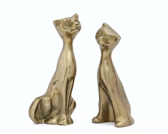 Brass Cat Figurines, Vintage Brass Kittens, Cat Lovers Gift, Brass Animals, Home Accents, Nature Organic Decor, Gifts, Brass Cats, set of 2