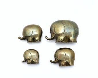 Brass Elephant Family, Vintage Elephants Figurine, Brass Animals, Boho Home Decor, Safari Jungle Animals, Pudgy Mama Baby Elephant, set of 4