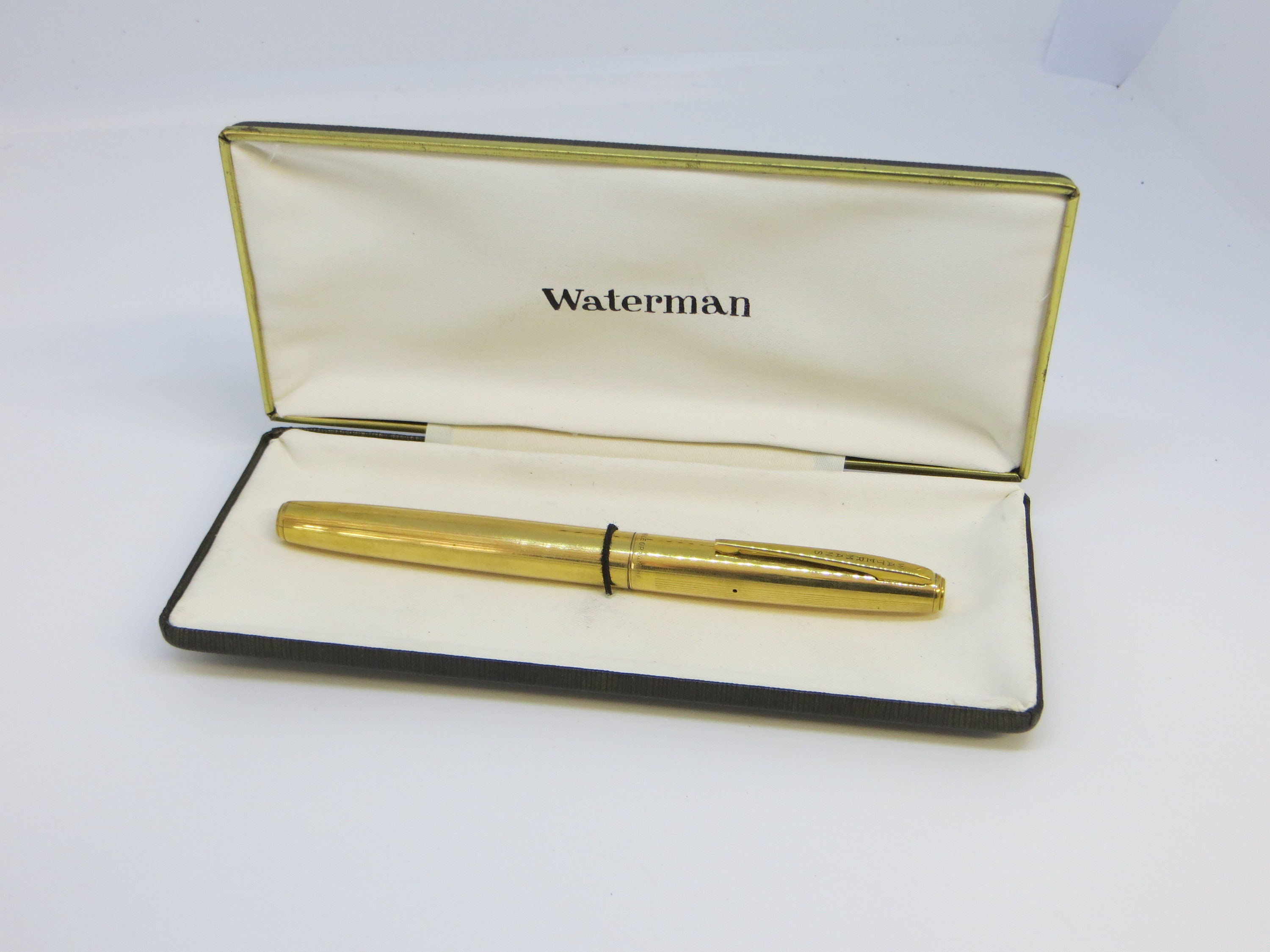 Waterman's Ideal 542 1/2 V Safety Pen - Rare, Solid 14k Gold, Fine Flexible  NY Nib (Superior, Works Well) - Peyton Street Pens