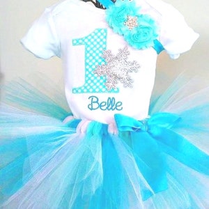Winter ONEderland 1st Birthday Tutu Outfit, Baby Girl Birthday Outfit, First Birthday Snowflake Outfit Set, Cake Smash Outfit