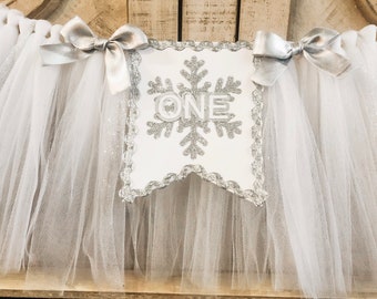 Winter Wonderland 1st Birthday High Chair Tulle Tutu, High Chair Banner, White and Silver, Silver Sparkle, Winter ONEderland, Snowflake