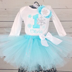 Winter ONEderland 1st Birthday Tutu Outfit, Baby Girl Birthday Outfit, First Birthday Snowflake Outfit Set, Cake Smash Outfit