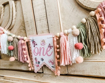 Boho Fairy Wildflower Birthday High Chair Yarn Tassel Banner, High Chair Banner, Cake Smash Backdrop Banner, First Birthday